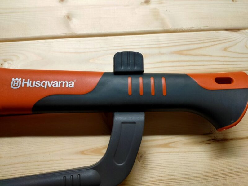 husqvarna-H900-グリップエンド2