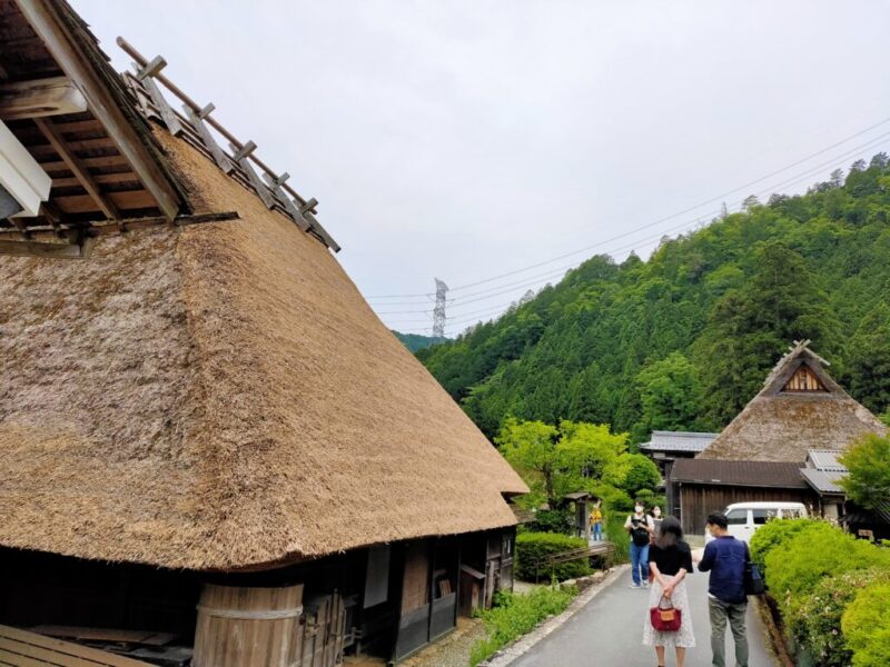 京都美山かやぶきの里-集落の様子